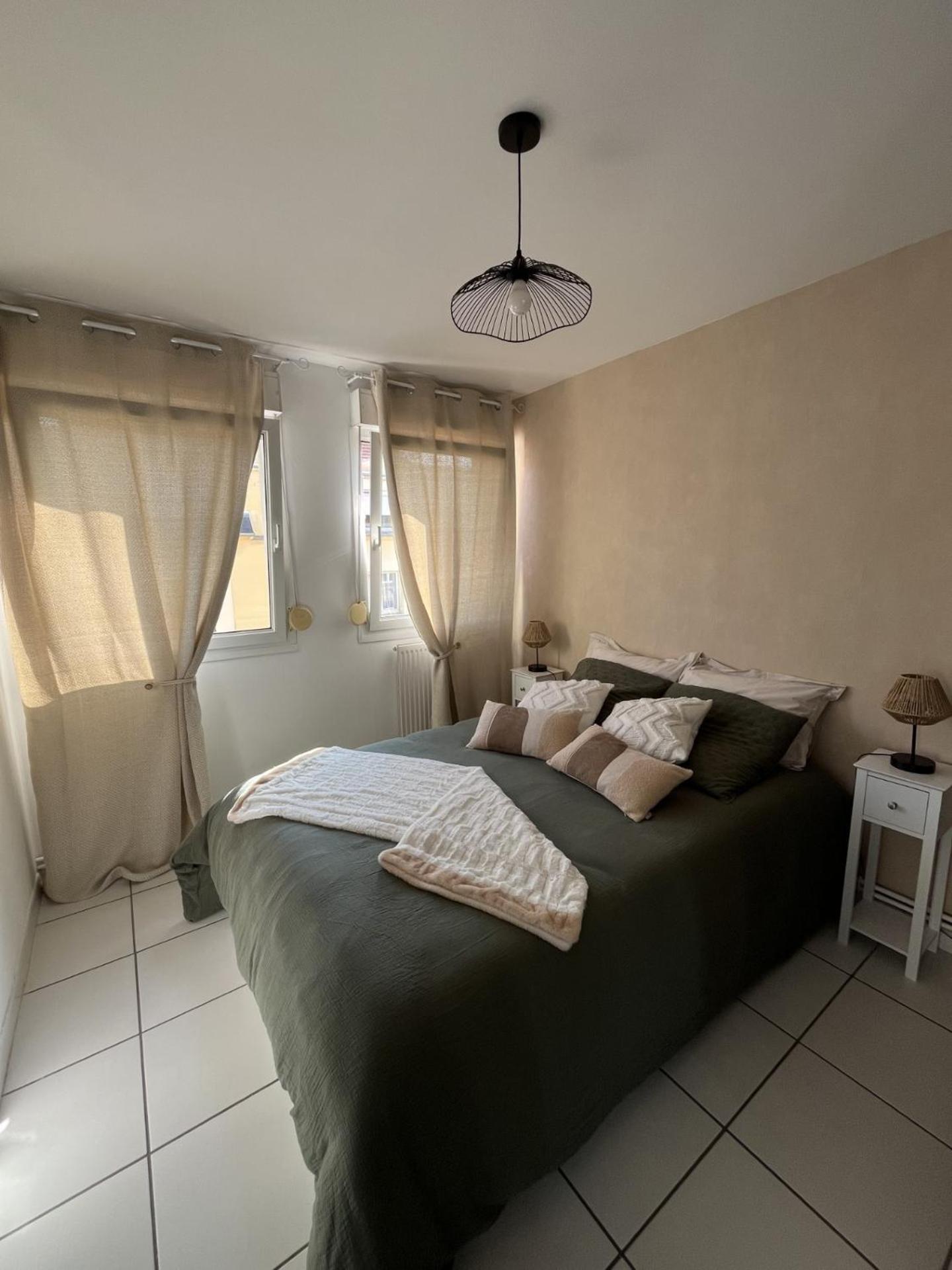 Ferienwohnung Le Marnie Metz Exterior foto