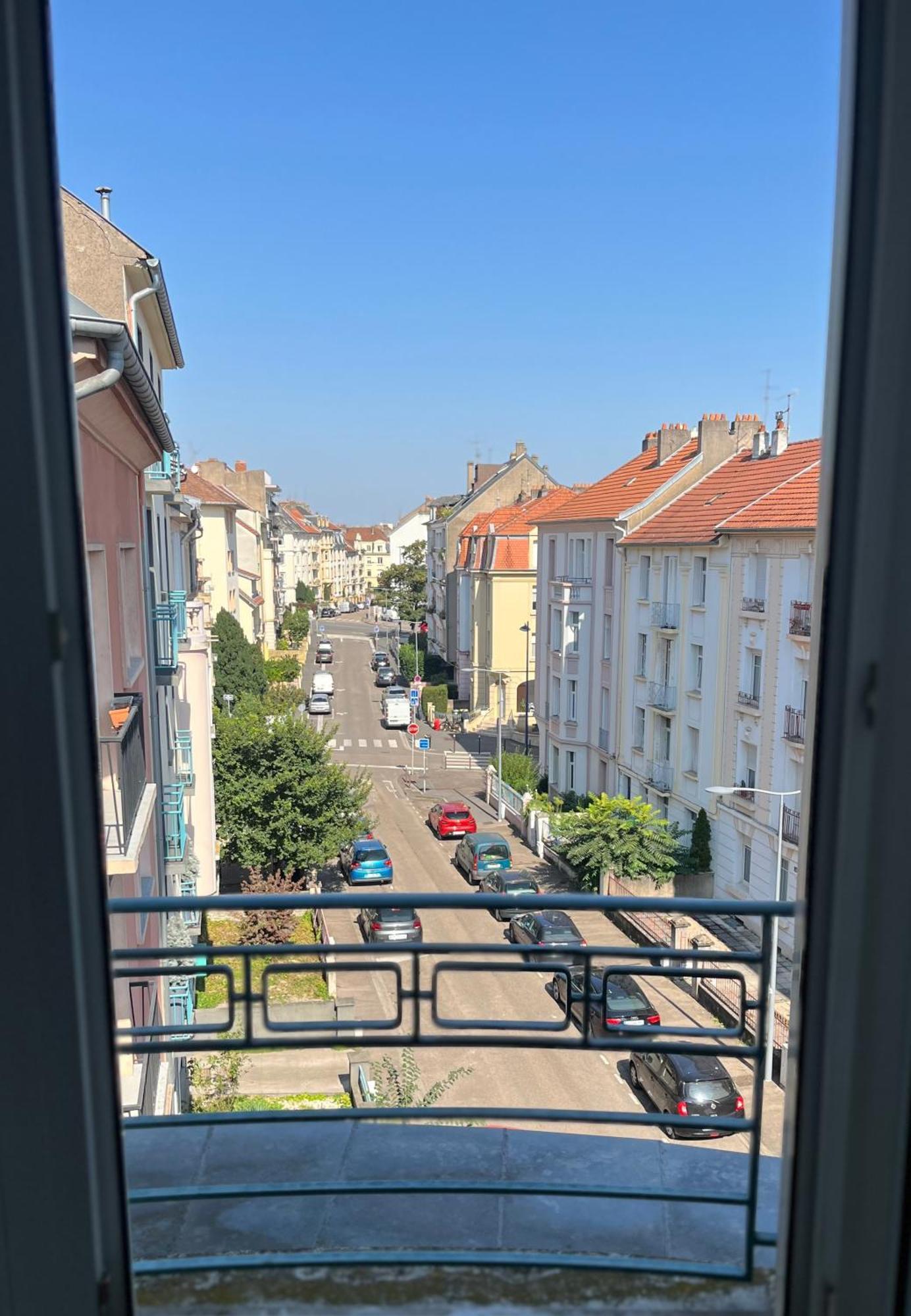 Ferienwohnung Le Marnie Metz Exterior foto