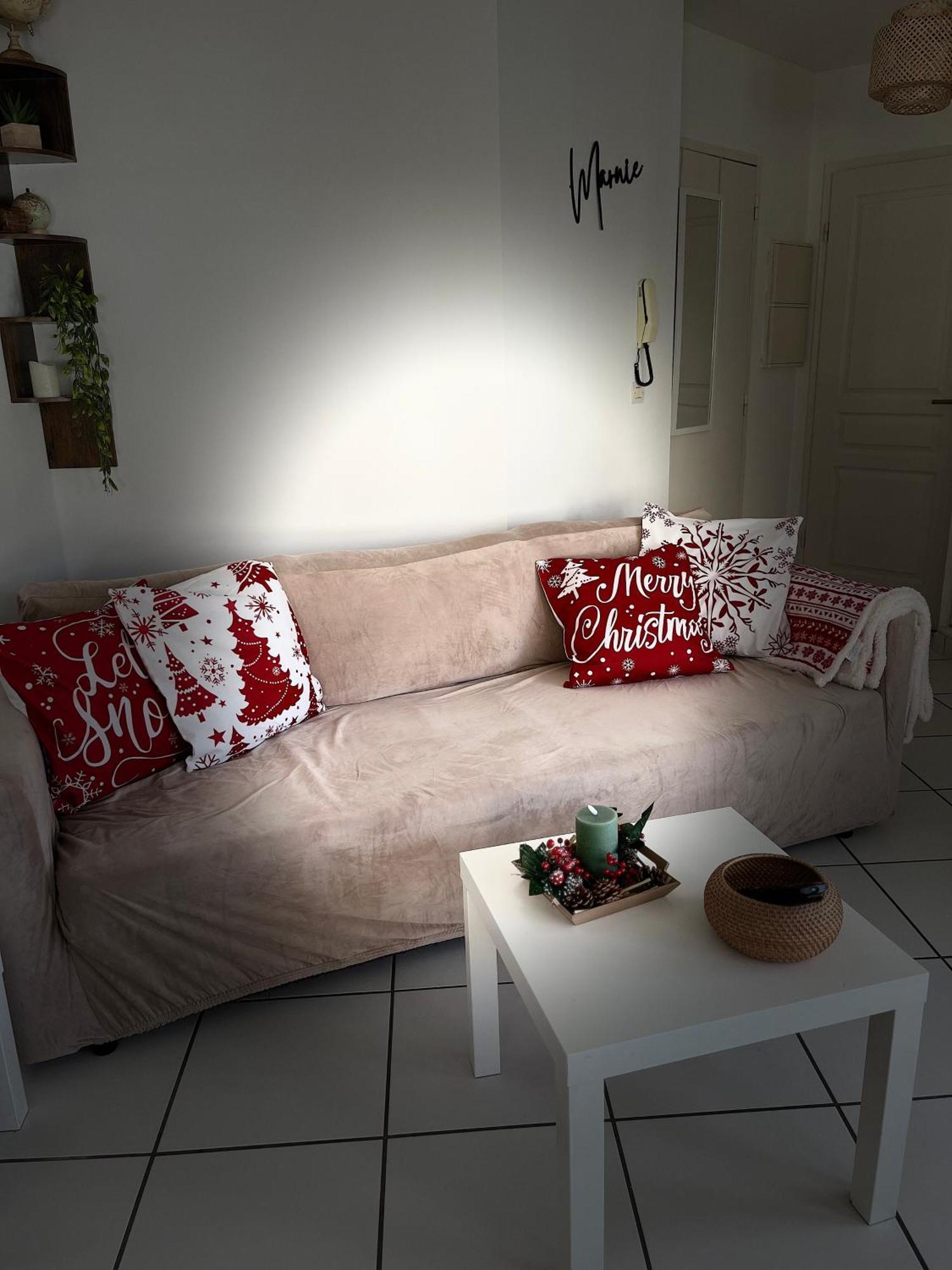 Ferienwohnung Le Marnie Metz Exterior foto